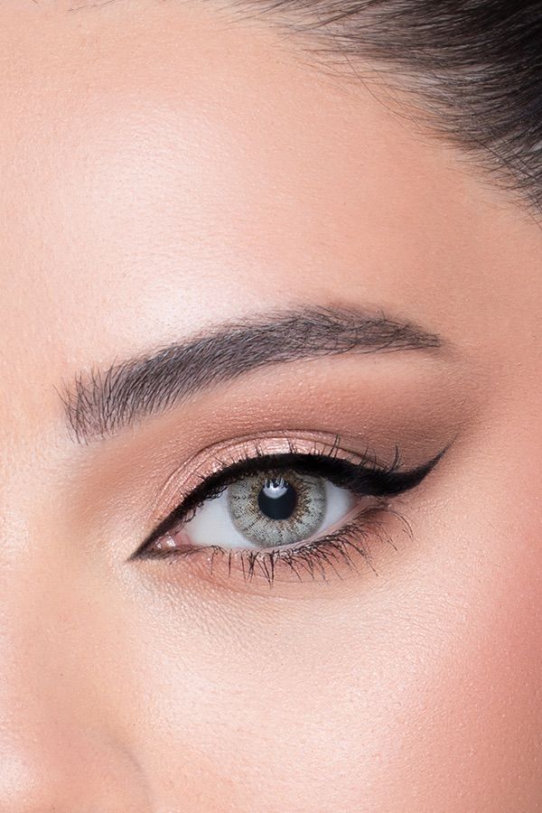 colored lenses amore إيفي جراي