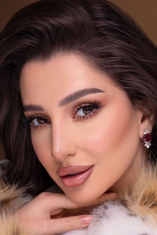 colored lenses amara lenses Daily Chocolate