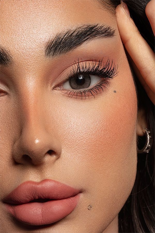 colored lenses amara lenses Daily Chai