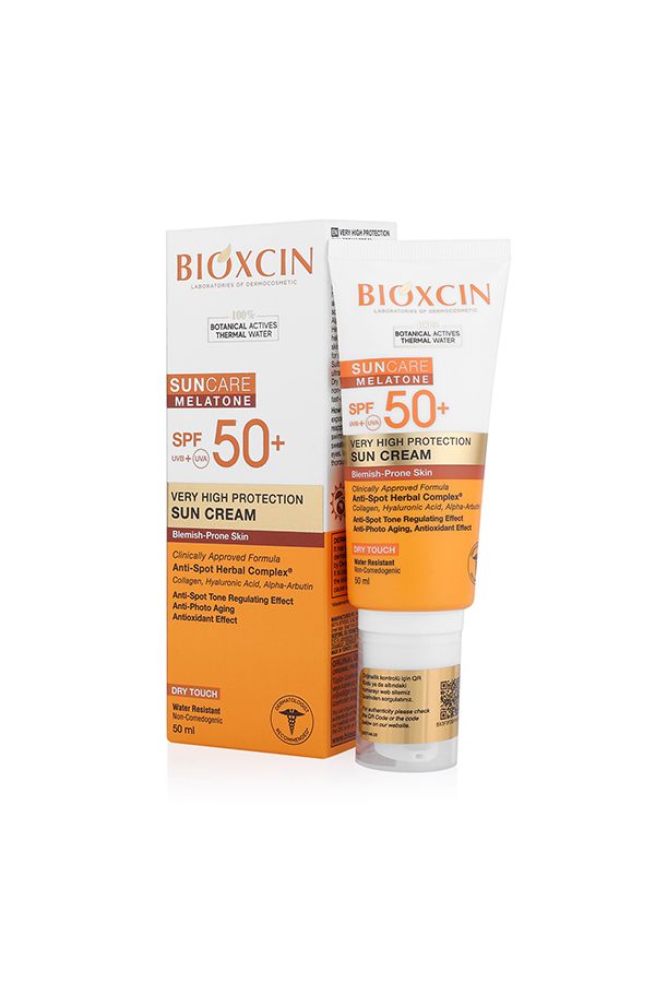accessories self care Bioxcin suncare Melatone spf 50 + sun cream Blemish prone skin