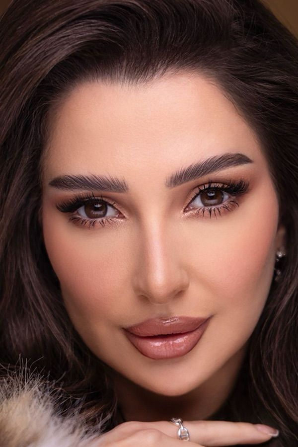 colored lenses amara lenses Daily Chocolate