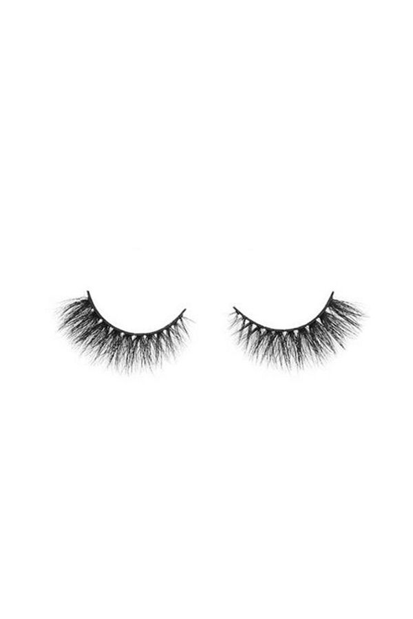 accessories lashes Al Shmokh 