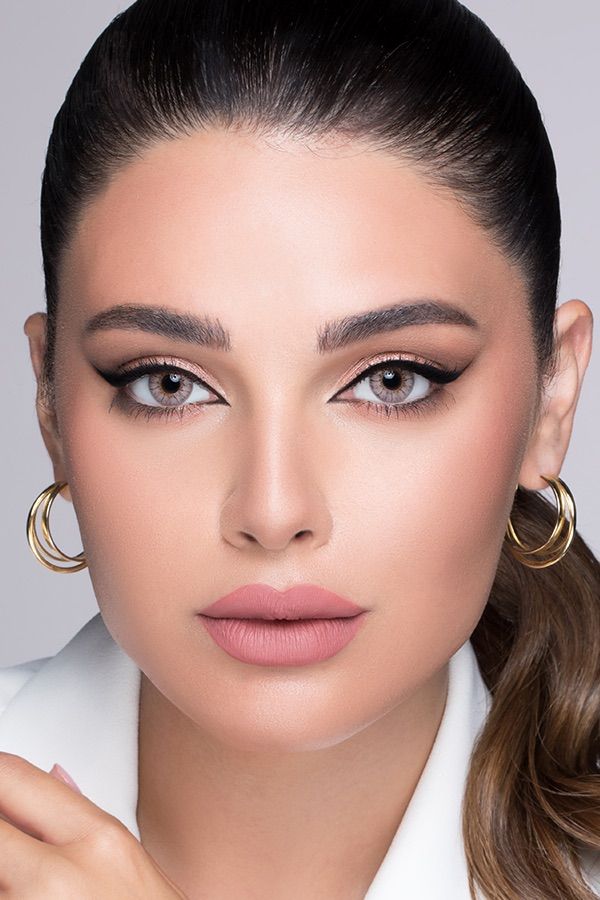 colored lenses amore اموري هيزل 10