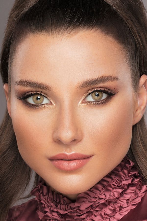 colored lenses victoria lenses Diva Shadow. 11