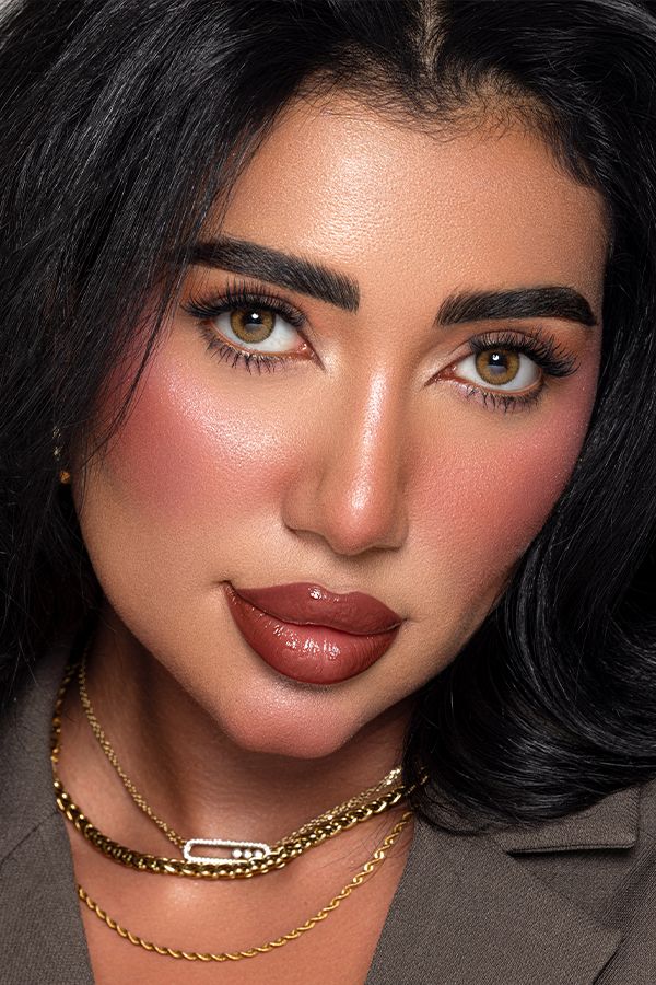 colored lenses jolie lenses بلوند هيزل  5