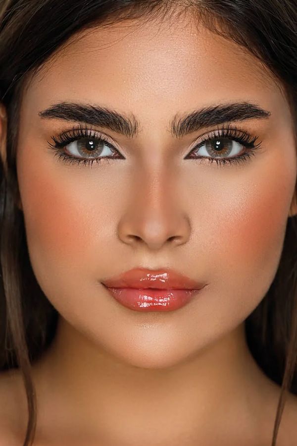 colored lenses desio qa كريمي بيج 11