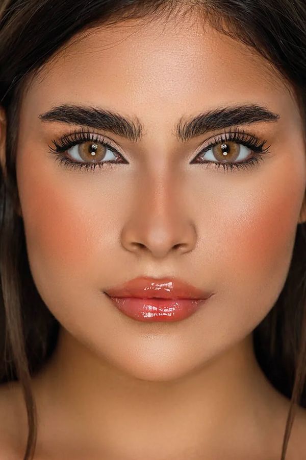colored lenses desio qa تيندر هيزل 3