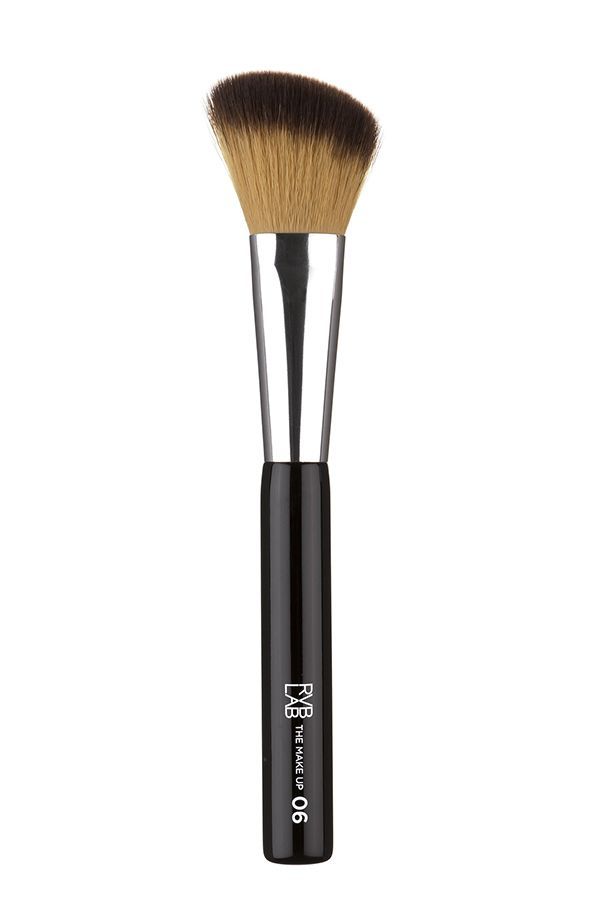 accessories brushes BLUSH BRUSH 06 7