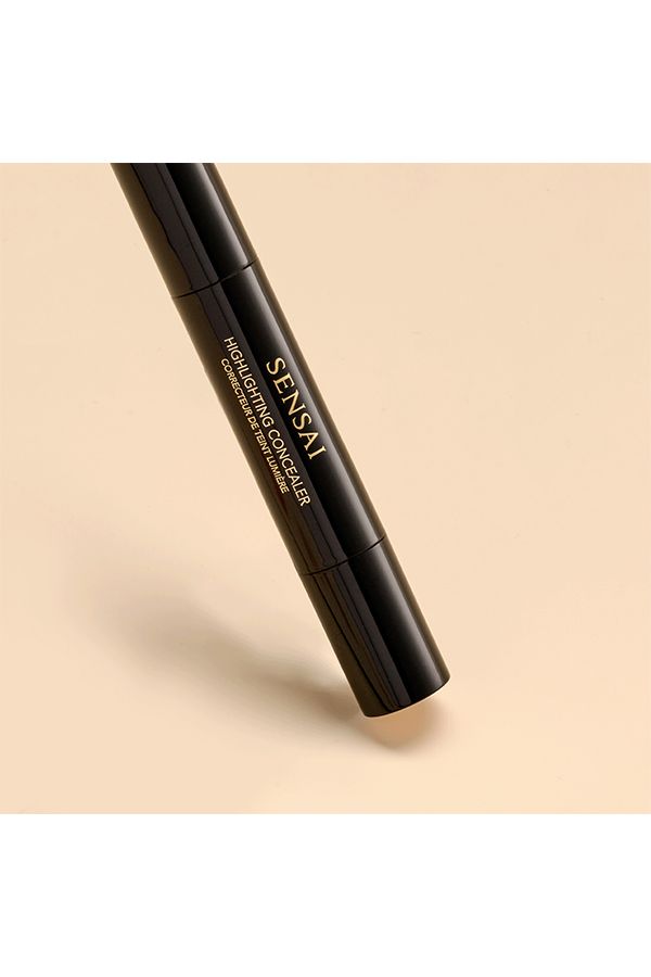 accessories sensai HIGHLIGHTING CONCEALER HC02 3