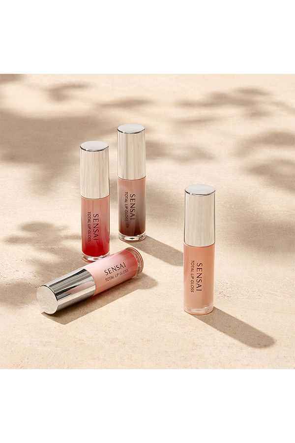 accessories sensai ملمع شفاه توتال 20