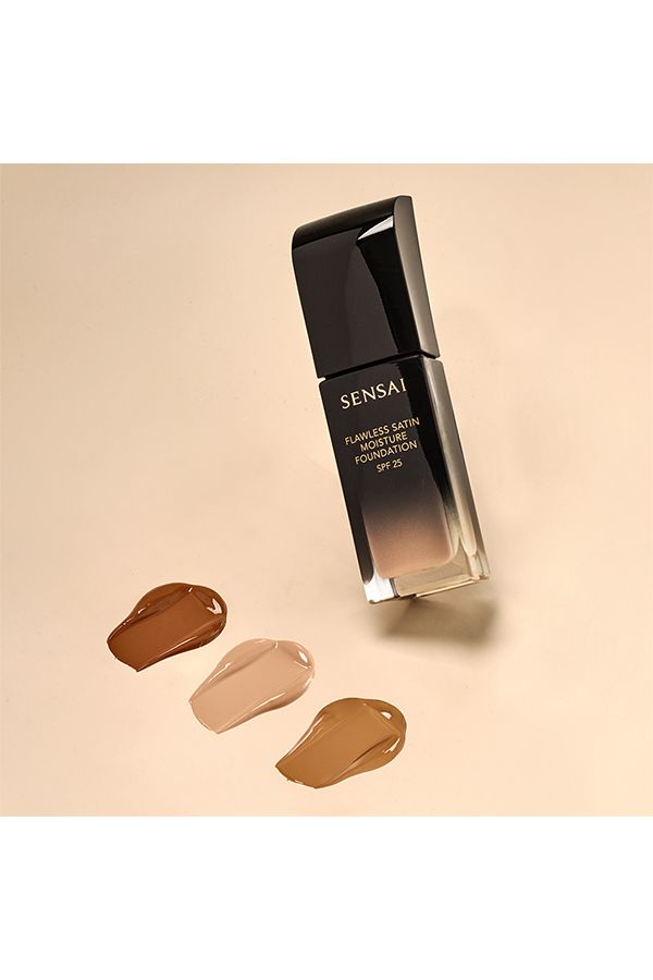 accessories sensai SENSAI  FLAWLESS SATIN MOISTURE FOUNDATION FS102 IVORY BEIGE 10